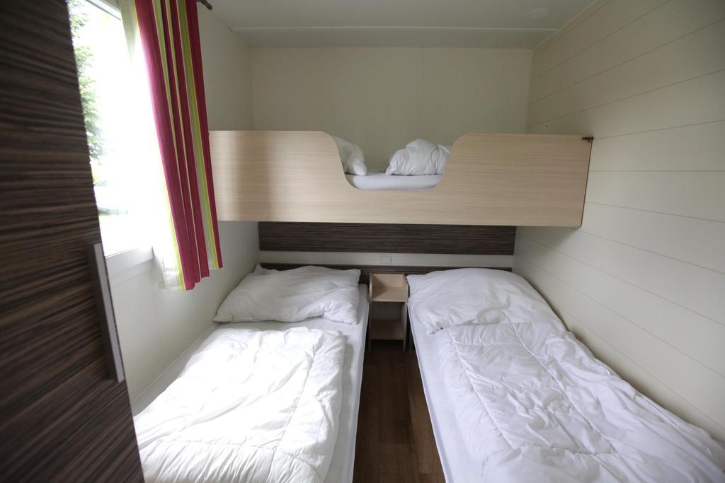 Camping Oase Praha Hotel Zlatníky Quarto foto