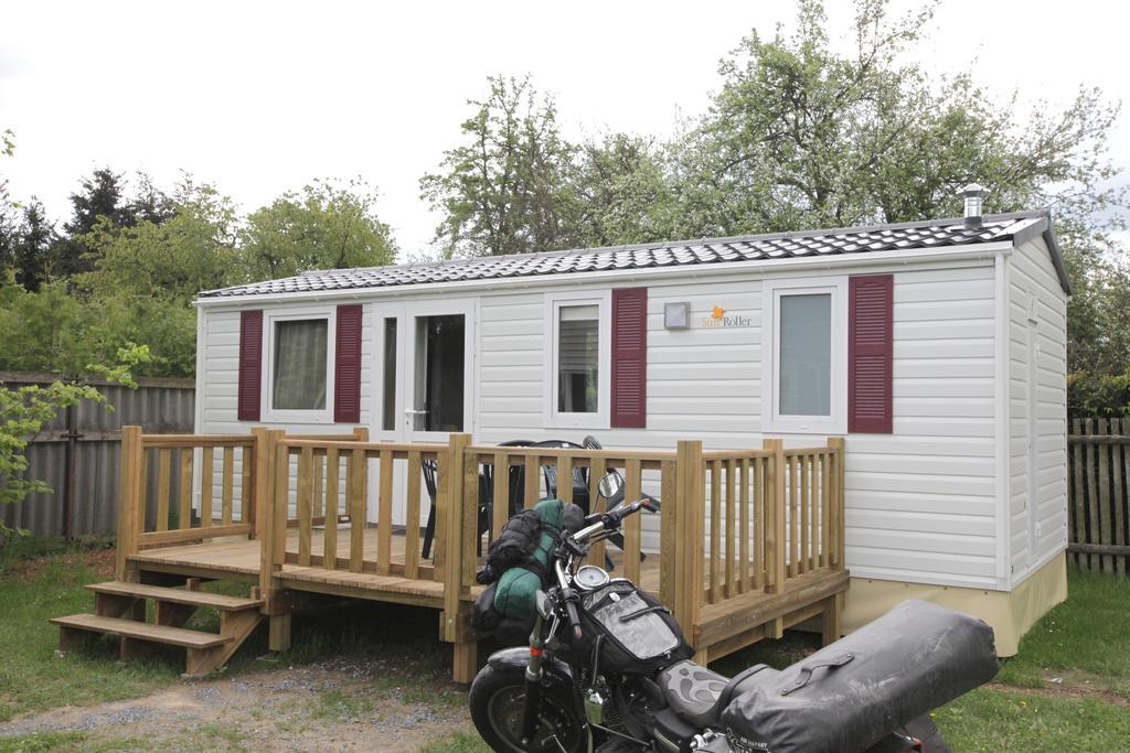 Camping Oase Praha Hotel Zlatníky Quarto foto