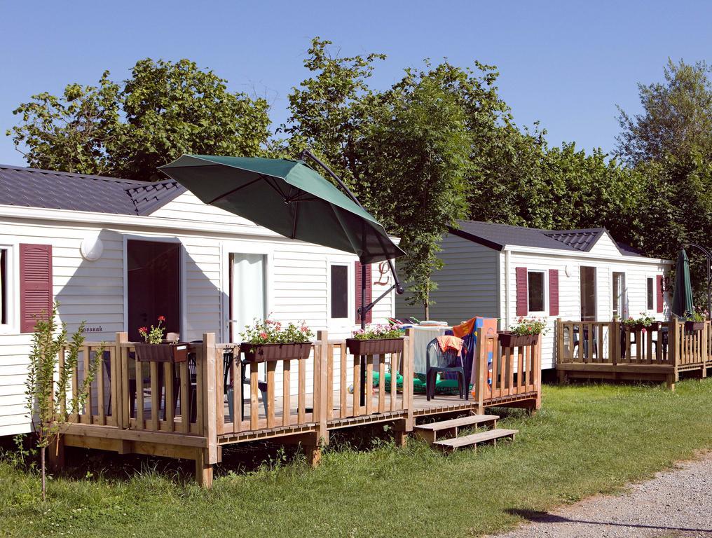 Camping Oase Praha Hotel Zlatníky Quarto foto